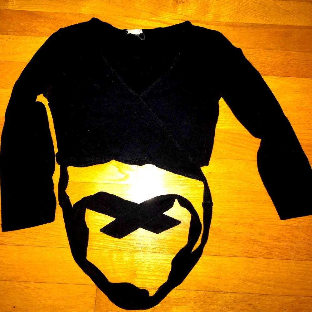 Garage crop top with tie-up waist